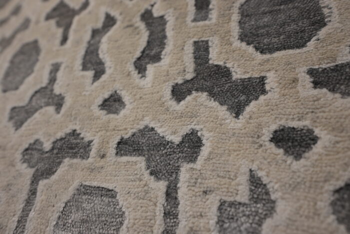 Beige, Grey Hand-Knotted Indian Silk and Wool Area Rug - 8x10 - Image 2