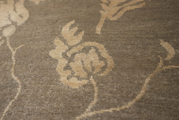 Beige Flower Hand-Knotted Indian Silk and Wool Area Rug - 8x10 - Image 2